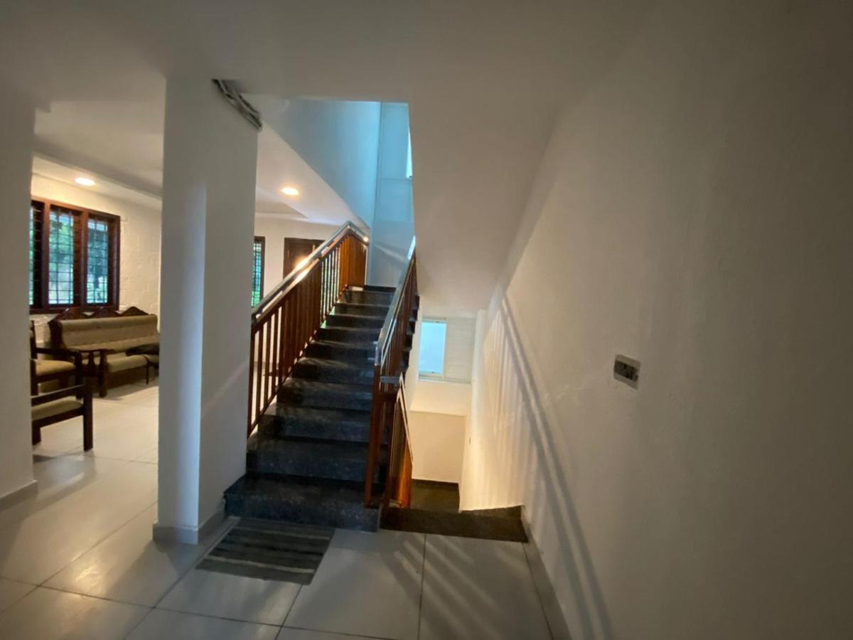 Five Bedroom Villa มุนนาร์ ภายนอก รูปภาพ
