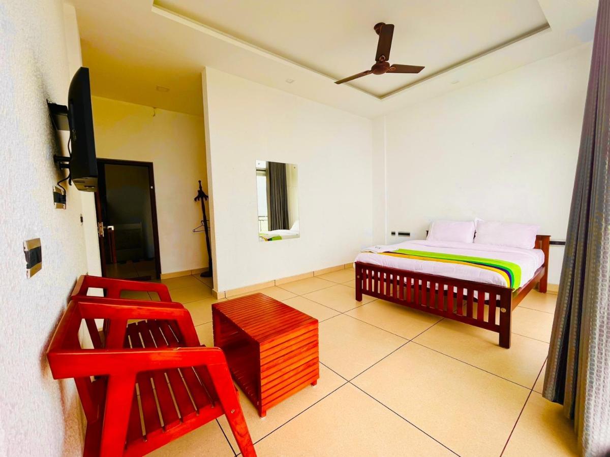 Five Bedroom Villa มุนนาร์ ภายนอก รูปภาพ